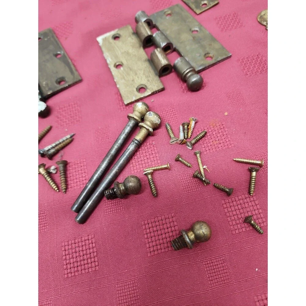 Vintage Brass Door Hardware Assorted Miscellaneous Pieces Perfect For Rehabber